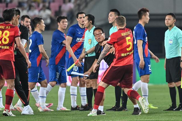 周琦25+13广东逆转天津 王睿泽25分青岛胜山东